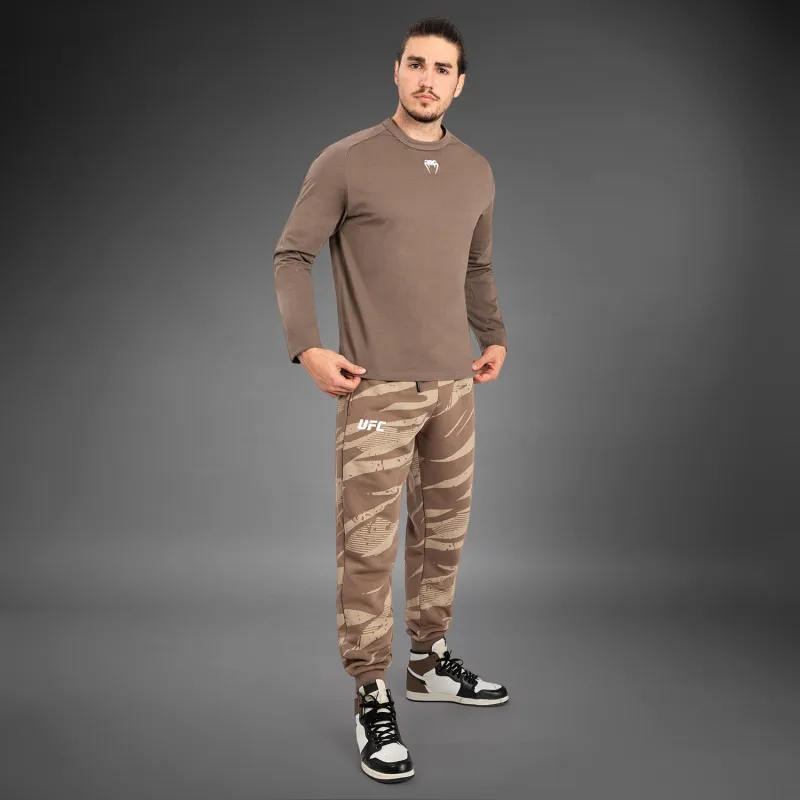 UFC Adrenaline by Venum Fight Week Men’s Long Sleeve T-Shirt - Bronze