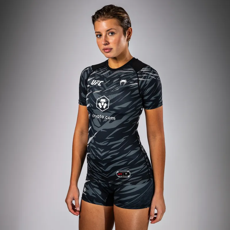 UFC Fusion by Venum Authentic Fight Night Women’s Performance Short Sleeve Rashguard - Black - Image 3