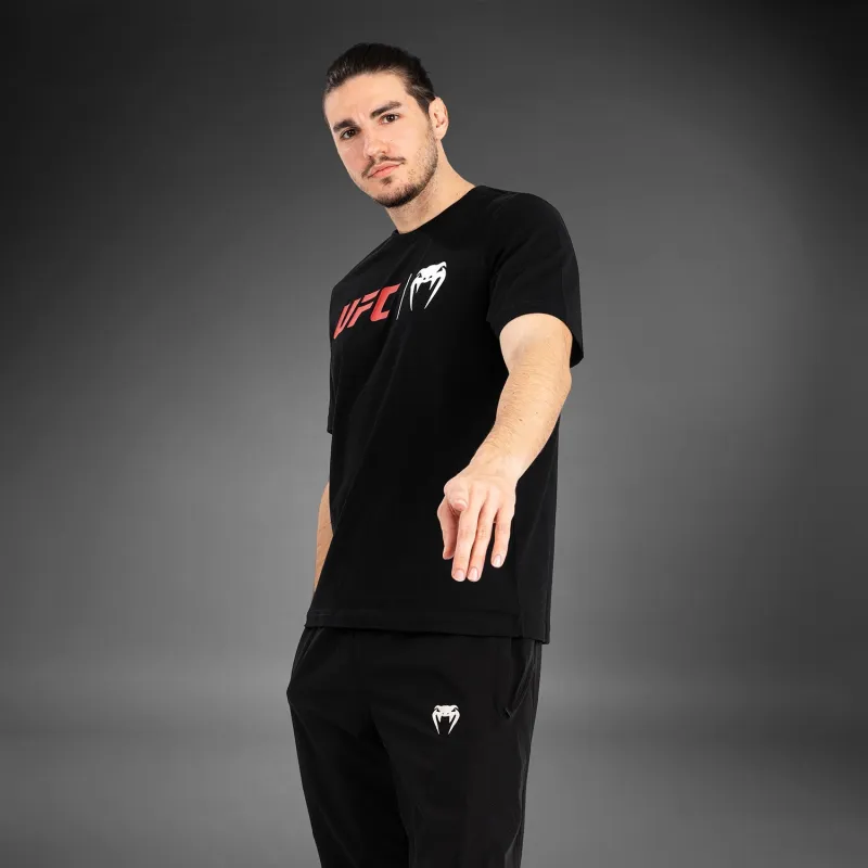 UFC Venum Classic T-Shirt - Black/Red - Image 4
