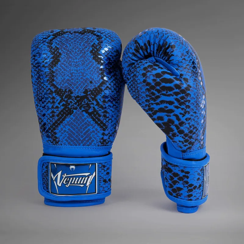 VENUM Amazonia Boxing Gloves - Ultramarine Blue - Image 3
