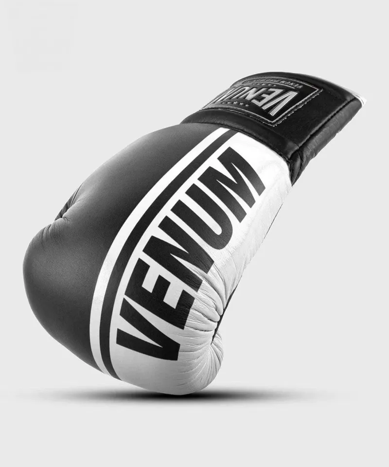 VENUM CUSTOM Shield Pro Boxing with Laces - Image 2