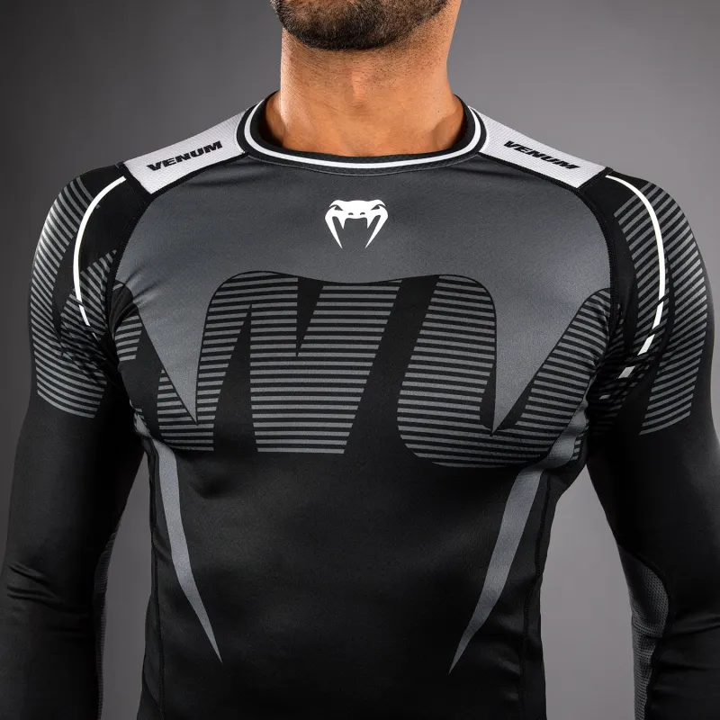 Venum Adrenaline Long Sleeve Rashguard - Black/Silver Grey - Image 3
