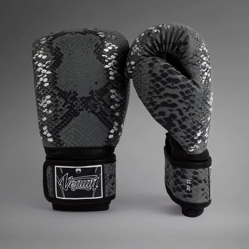 Venum Amazonia Boxing Gloves - Dark grey - Image 3