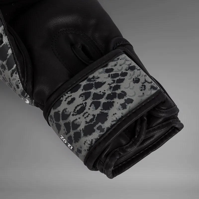 Venum Amazonia Boxing Gloves - Dark grey - Image 5