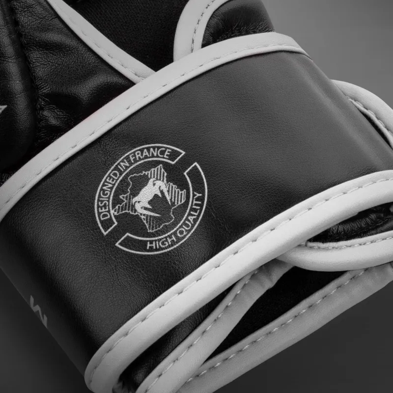 Venum Challenger 3.0 Sparring Gloves - Black/White - Image 4