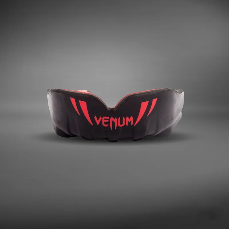 Venum Challenger Kids Mouthguard - Black/Red - Image 2
