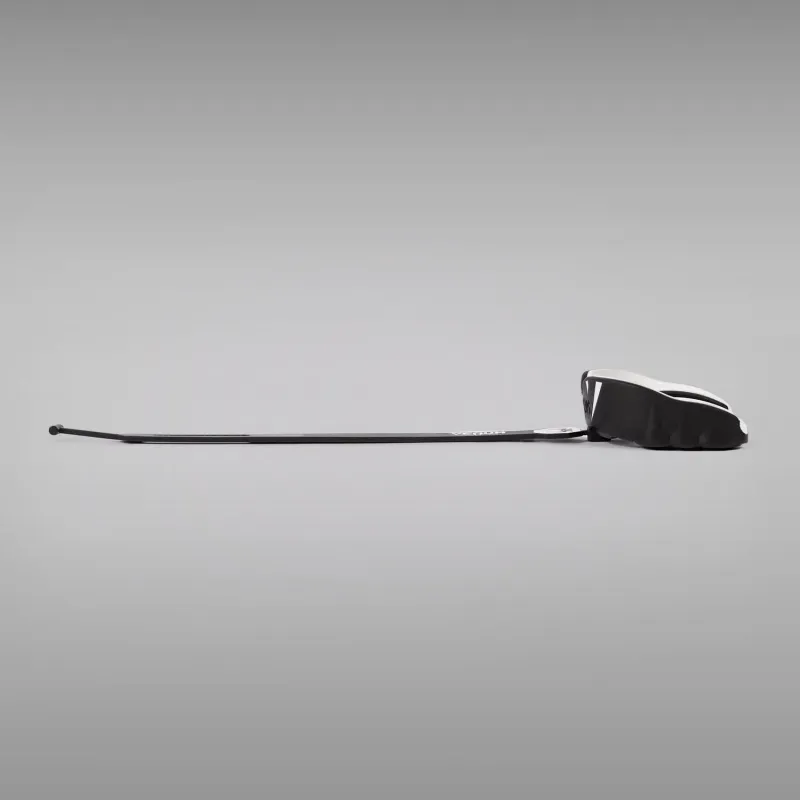 Venum Challenger Kids Mouthguard Strap/Strapless - Black/White - Image 4