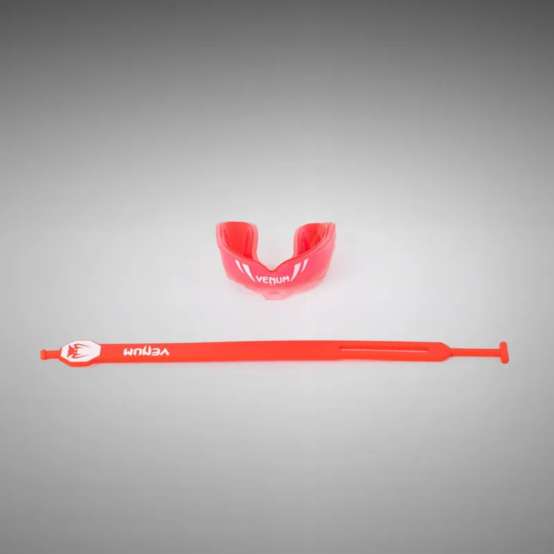 Venum Challenger Kids Mouthguard Strap/Strapless - Red Transparent - Image 2