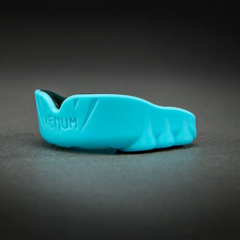 Venum Challenger Mouthguard - Turquoise/Black - Image 3