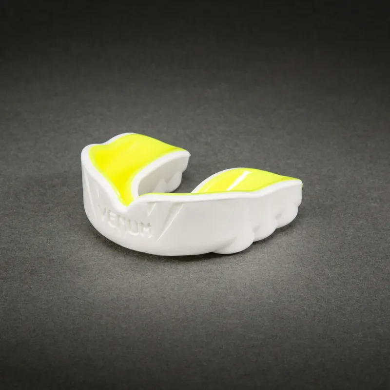 Venum Challenger Mouthguard - White/Yellow - Image 2