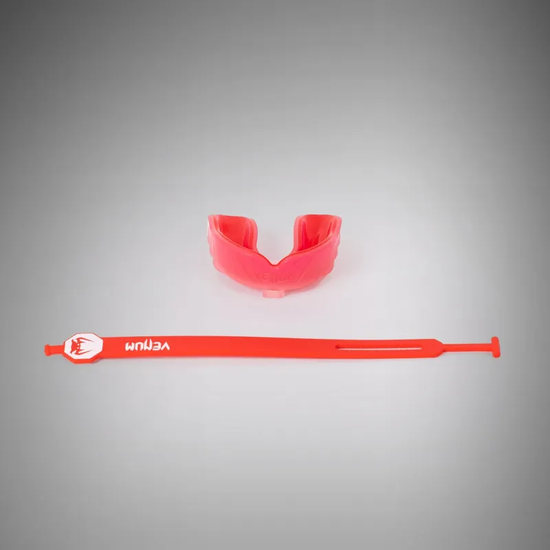 Venum Challenger Mouthguard Strap/Straples - Red Transparent - Image 2
