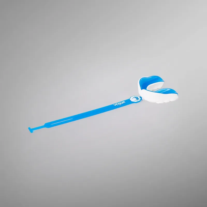 Venum Challenger Mouthguard Strap/Straples - White/Blue - Image 3