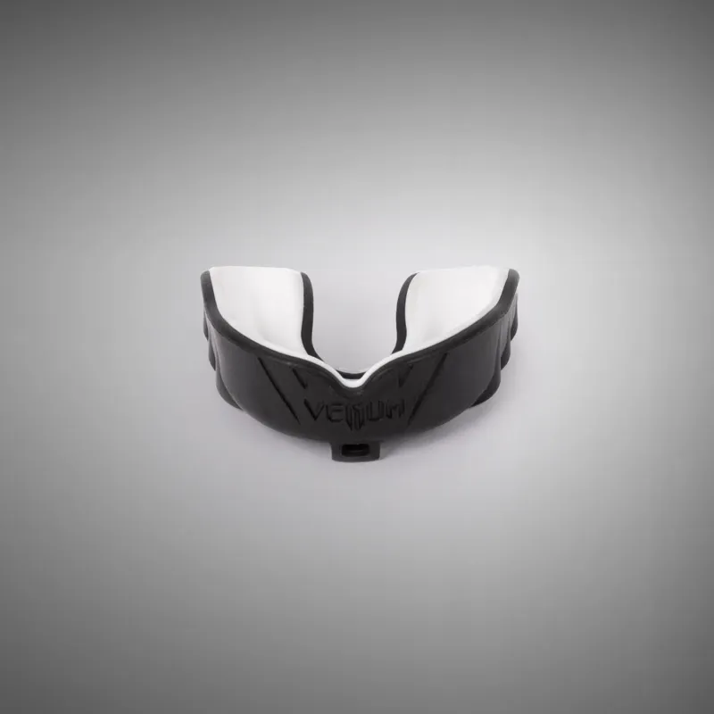 Venum Challenger Mouthguard Strap/Straples - Black/White