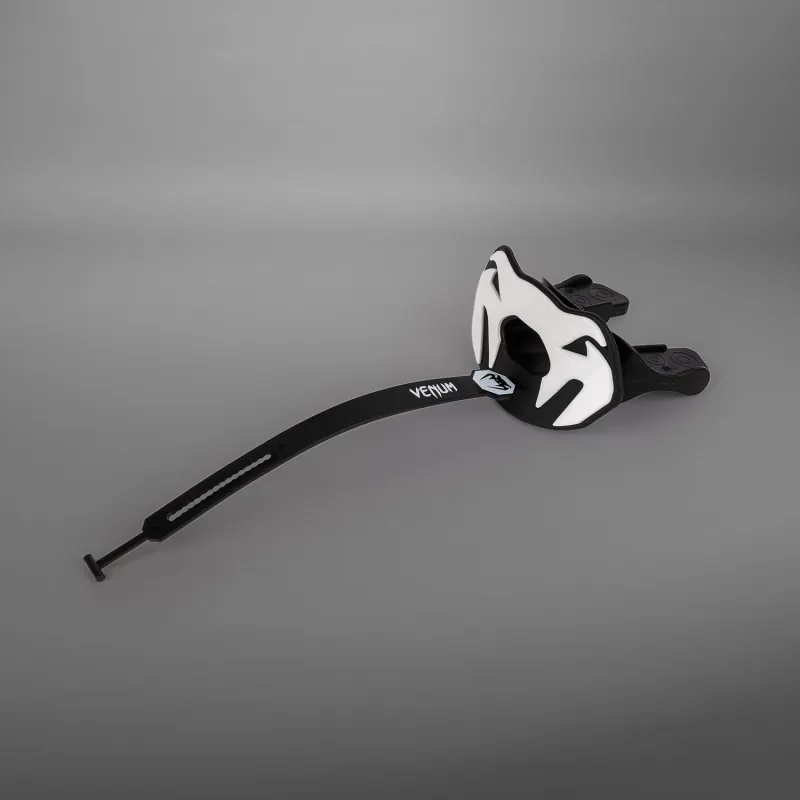 Venum Elite Lipguard Logo Edition - Black/White - Image 5