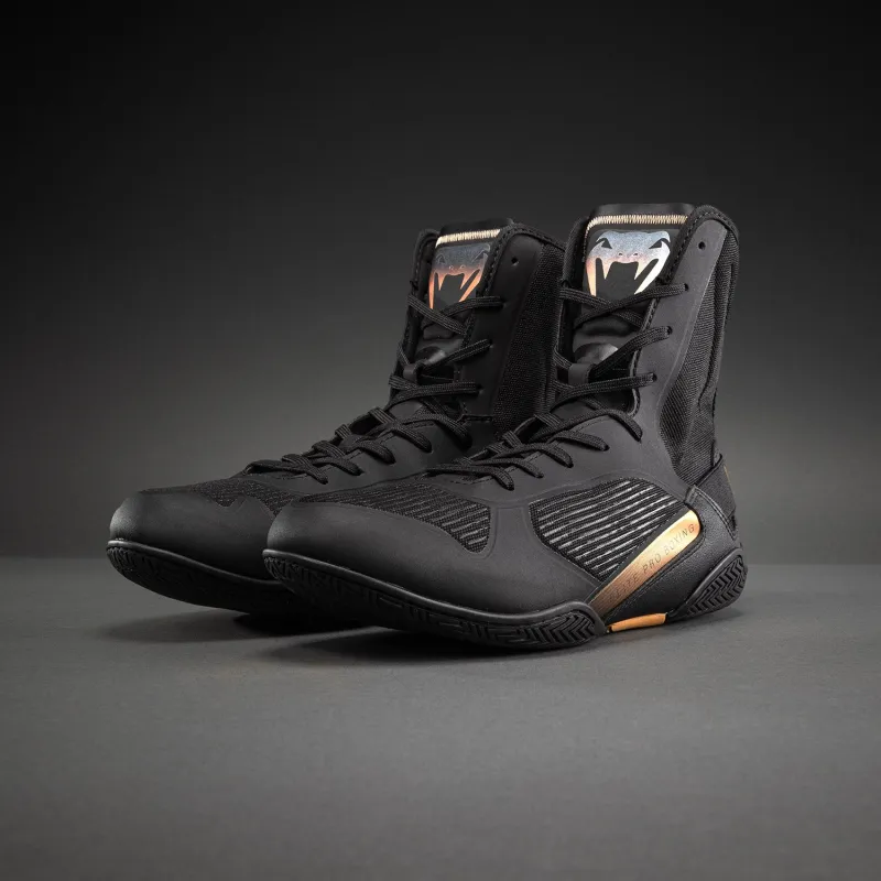 Venum Elite Neo Boxing Shoes - Black/Gold