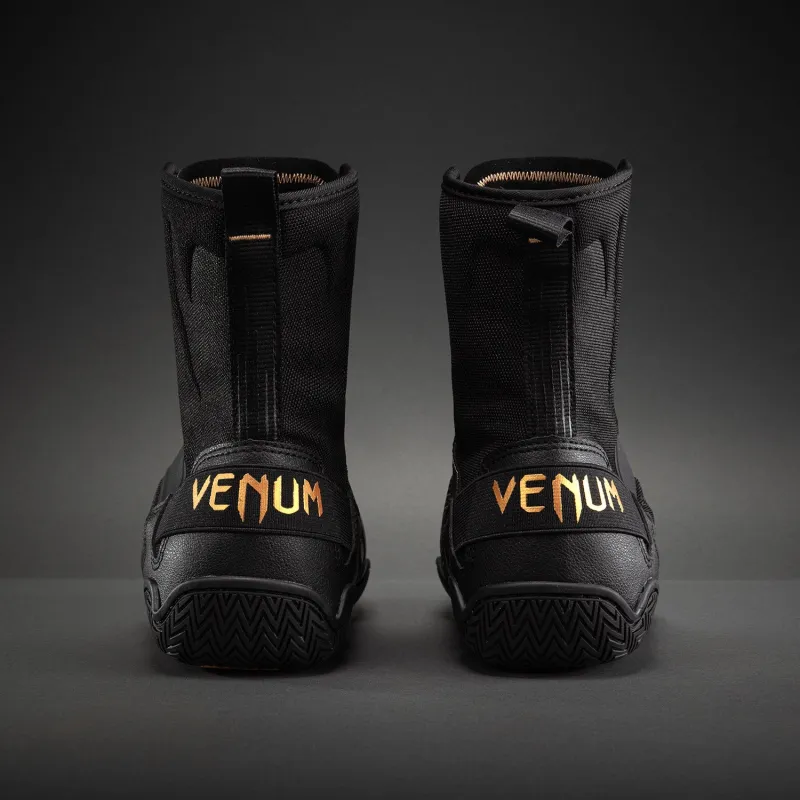 Venum Elite Neo Boxing Shoes - Black/Gold - Image 4