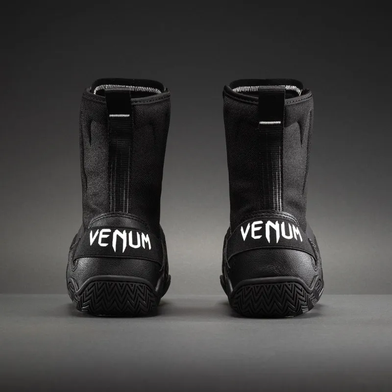 Venum Elite Neo Boxing Shoes - Black/White - Image 4