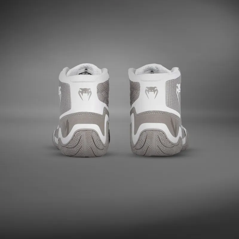 Venum Elite Wrestling Shoes - Beige/Sand - Image 2
