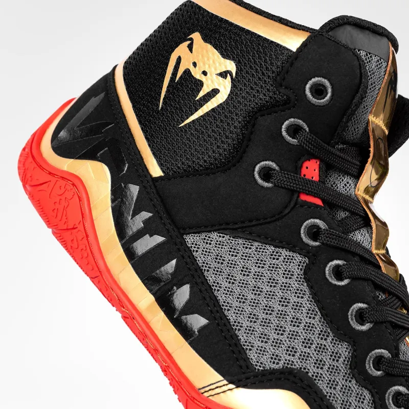 Venum Elite Wrestling Shoes - Black/Gold/Red - Image 3