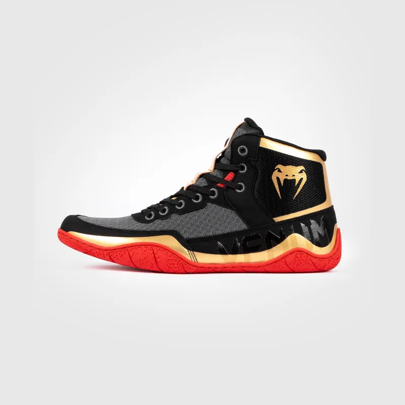 Venum Elite Wrestling Shoes - Black/Gold/Red - Image 5