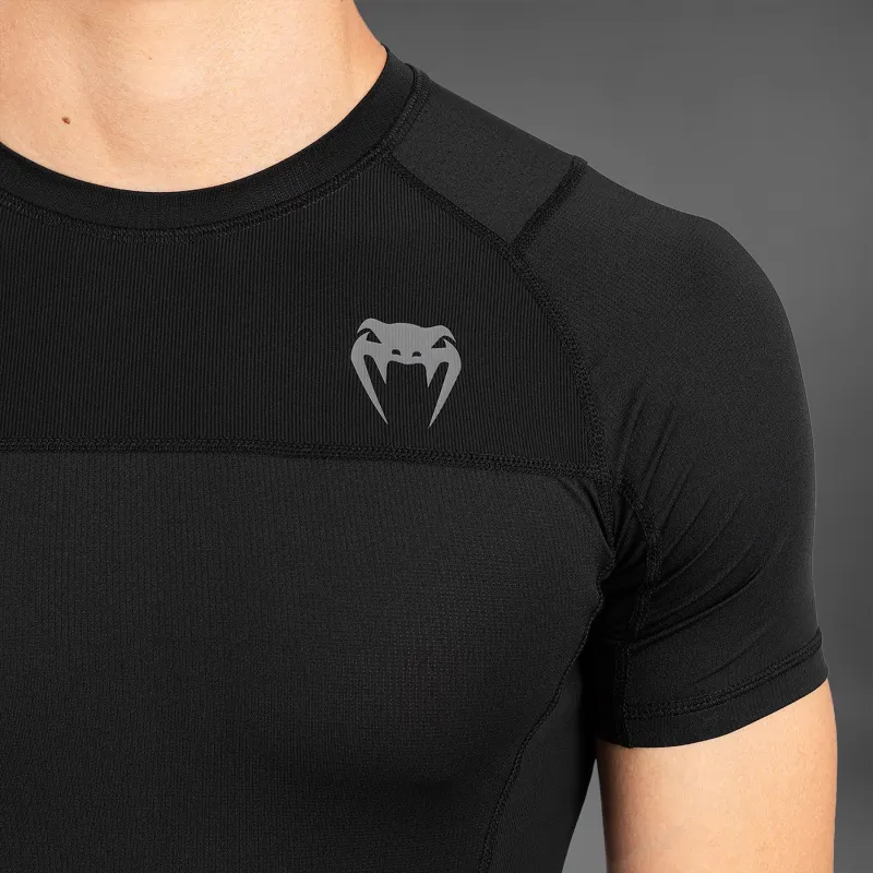Venum G-Fit Air Rashguard Shortsleeve - Black - Image 4