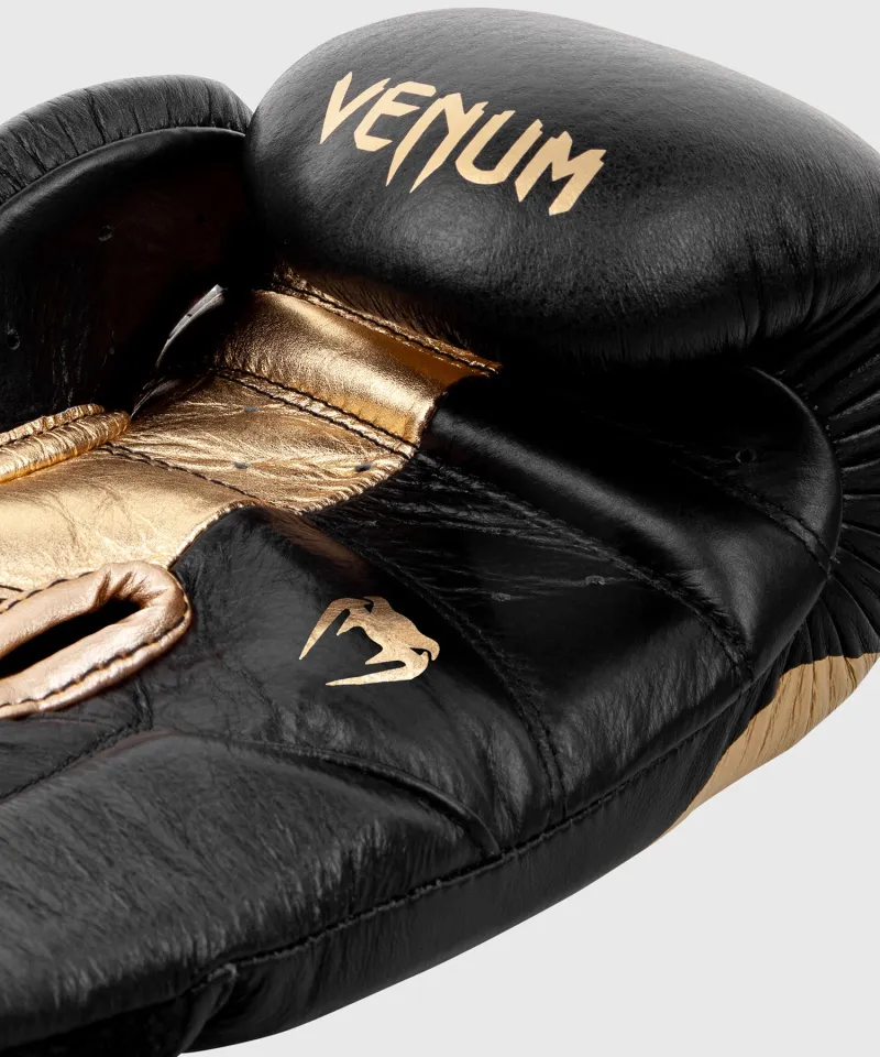 Venum Giant 2.0 Pro Boxing Gloves Velcro - Image 5