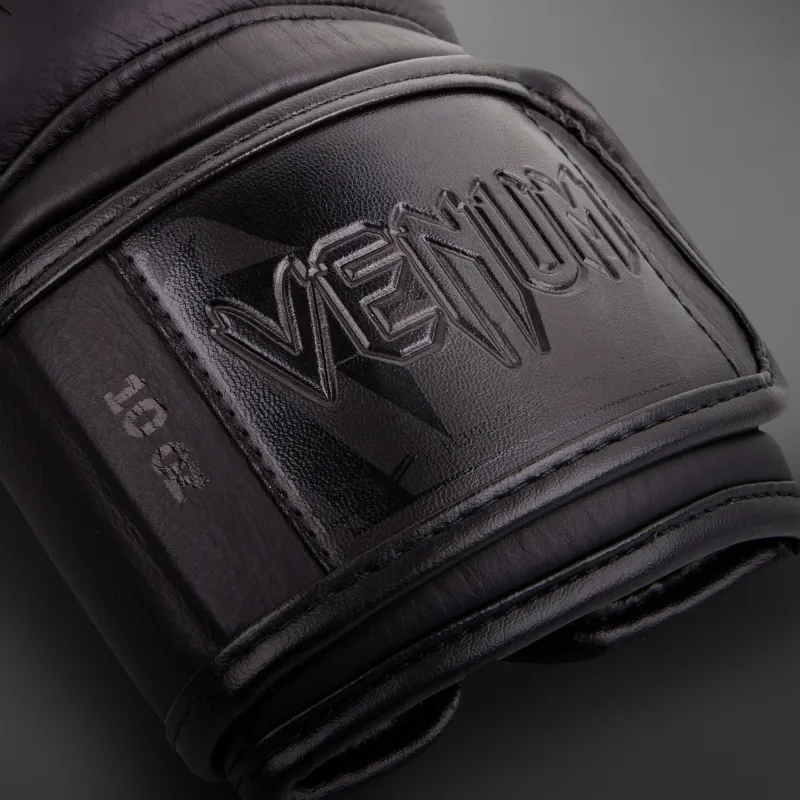 Venum Giant 3.0 Boxing Gloves - Nappa Leather - Black/Black - Image 3