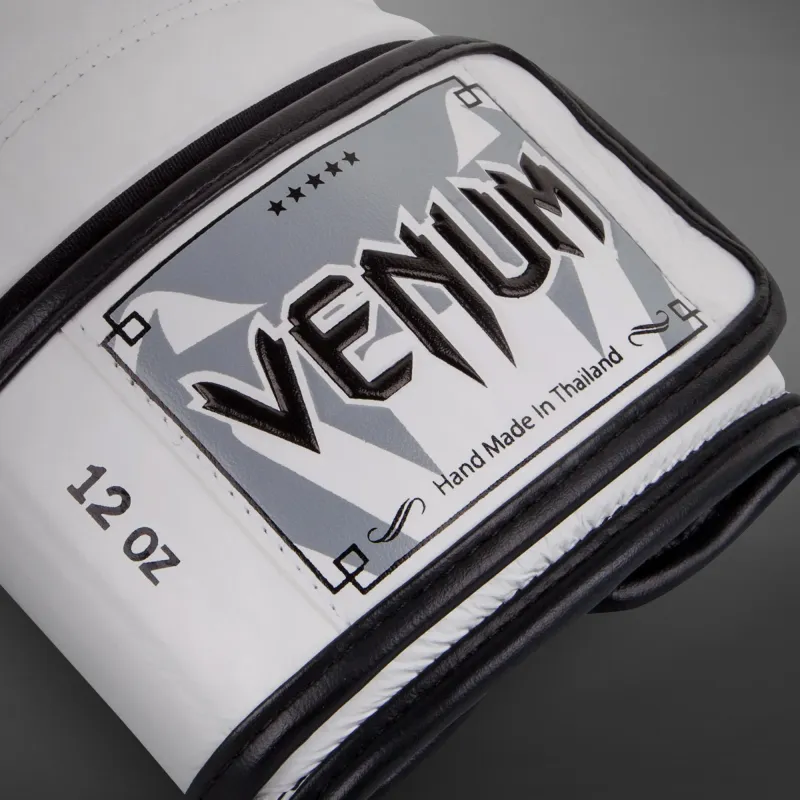 Venum Giant 3.0 Boxing Gloves - Nappa Leather - White - Image 4