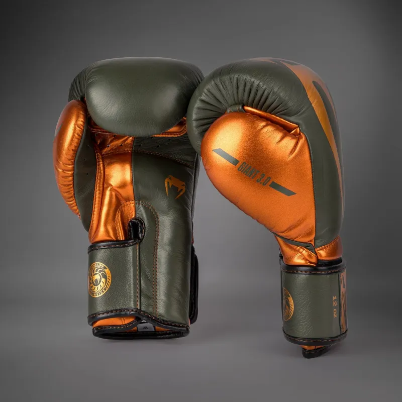 Venum Giant 3.0 Boxing gloves - Khaki/Bronze - Special Edition - Image 2