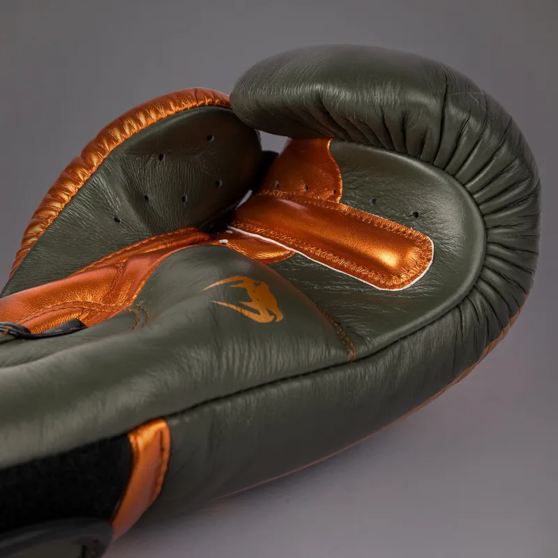 Venum Giant 3.0 Boxing gloves - Khaki/Bronze - Special Edition - Image 4