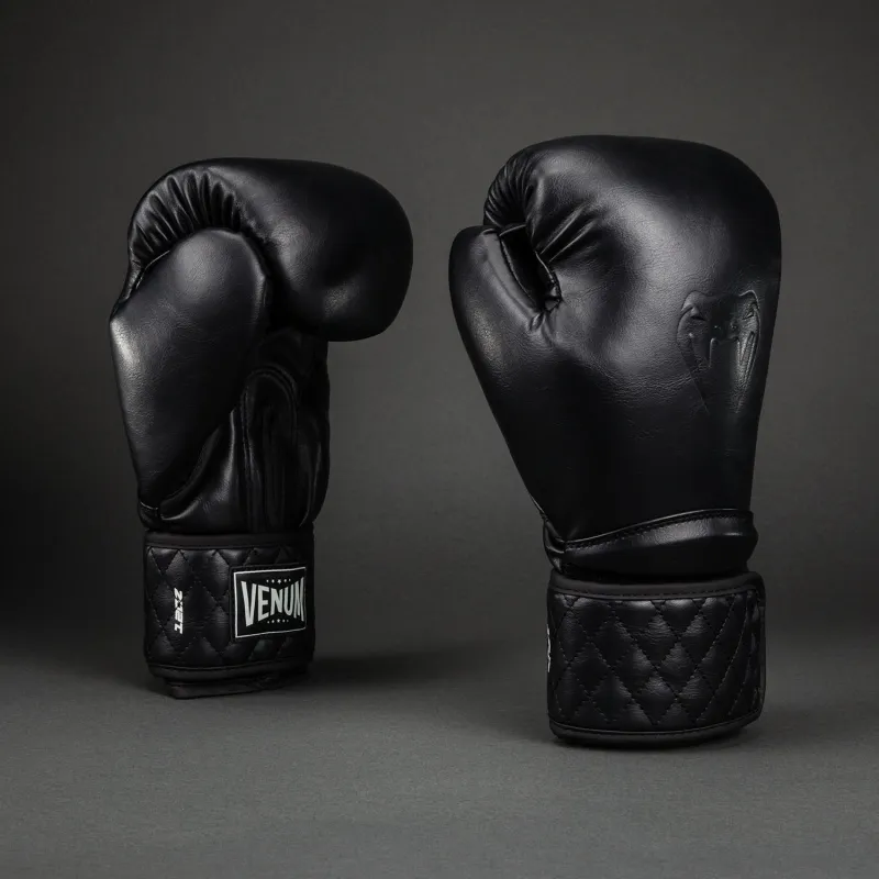 Venum Impact Classic Boxing Gloves - Black - Image 2