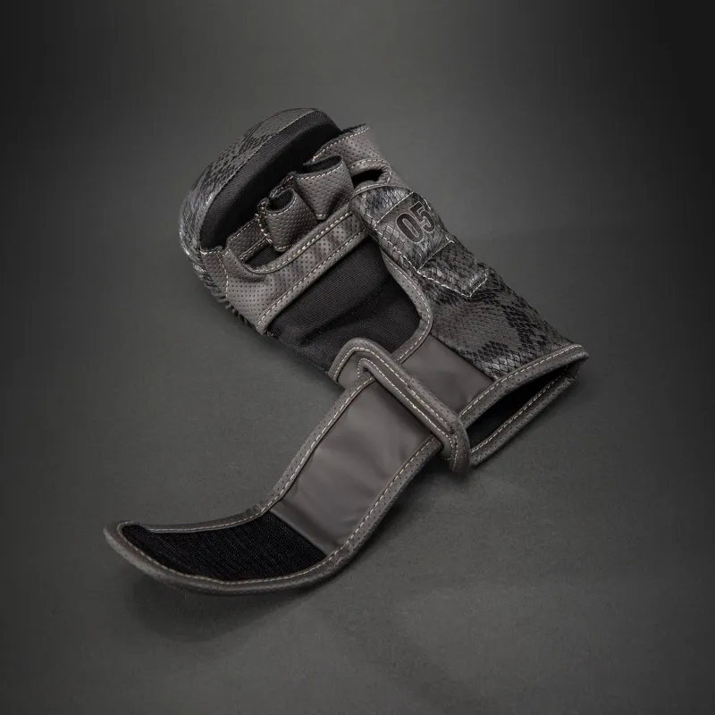 Venum Impact Evo Scales MMA Sparring Gloves - Dark Grey - Image 4