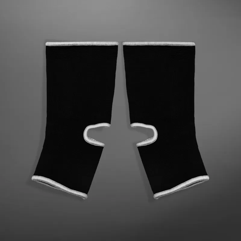 Venum Kontact Ankle Support Guards - Black - Image 3