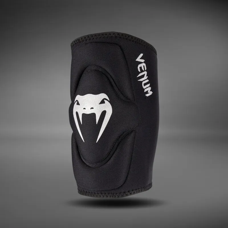 Venum Kontact Lycra/Gel Knee Pads - Black - Image 4