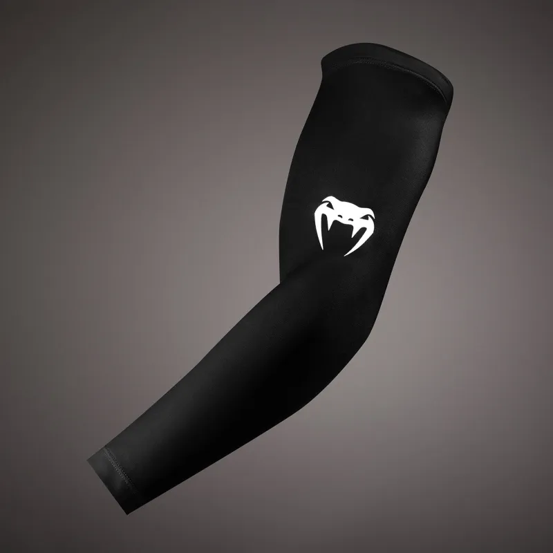 Venum Lineup Arm Sleeves - Black/White - Image 2