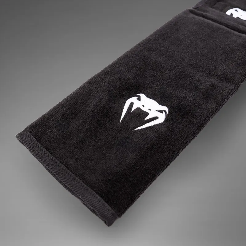Venum Lineup Football Towel - Black/White - Image 3
