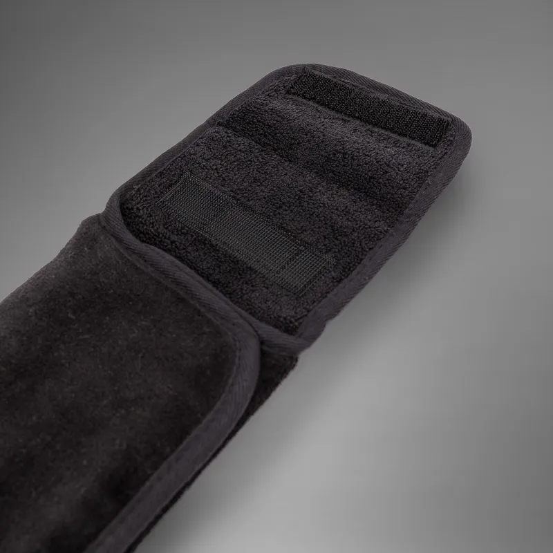 Venum Lineup Football Towel - Black/White - Image 4
