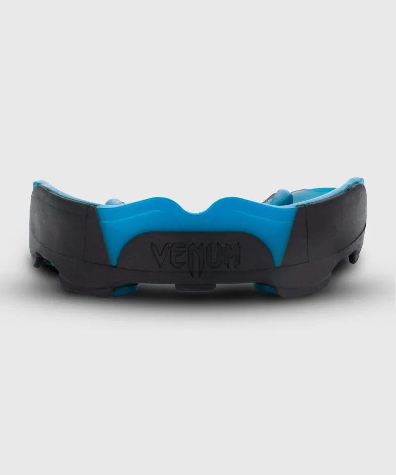 Venum Predator Mouthguard - Black/Blue - Image 3