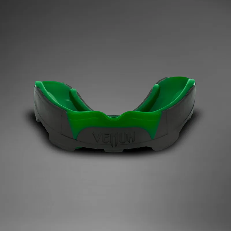 Venum Predator Mouthguard - Black/Green - Image 4
