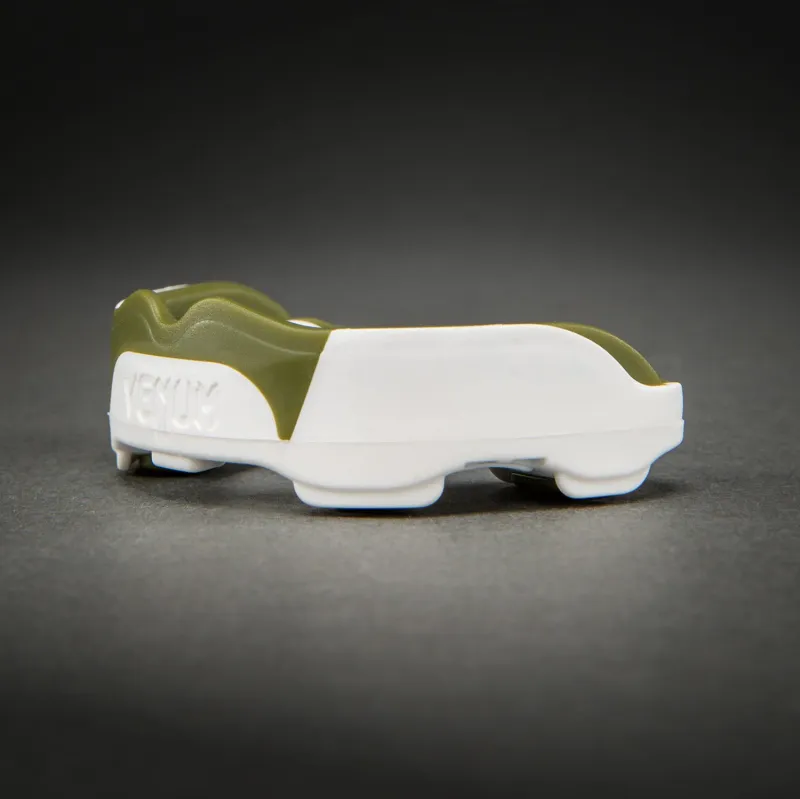 Venum Predator Mouthguard – White/Kaki - Image 3