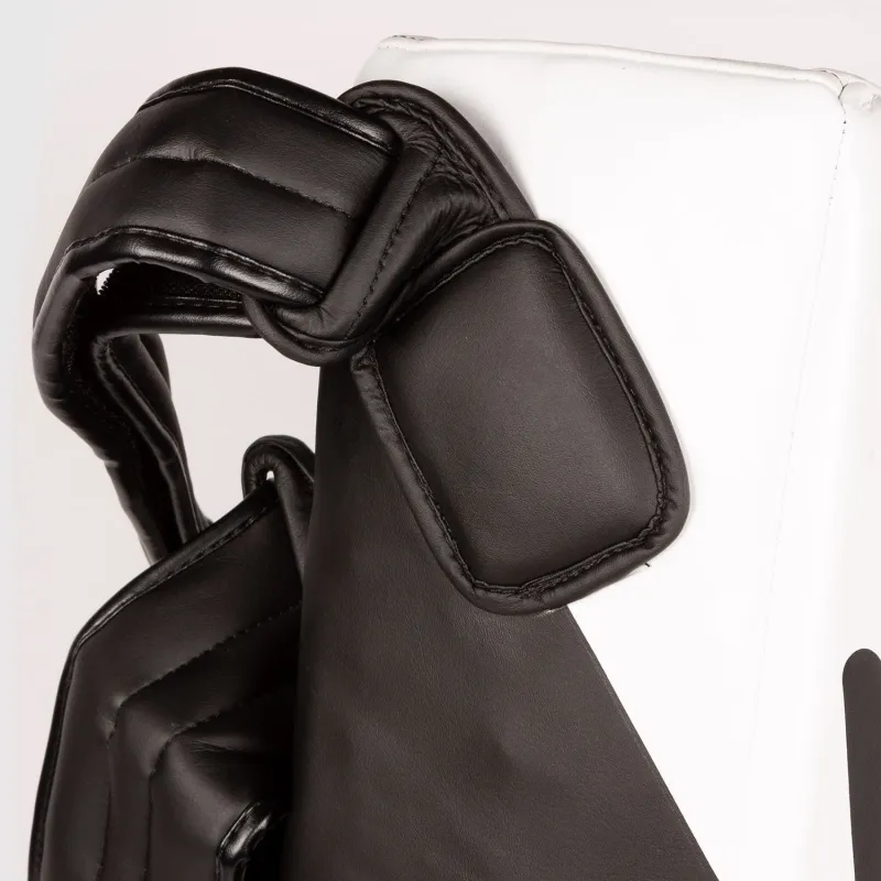 Venum Satchel Kick Shield - Black/White - Image 5