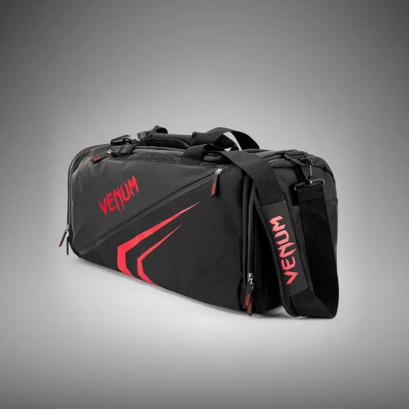 Venum Trainer Lite Evo Sports Bags (48L) - Black/Red - Image 3