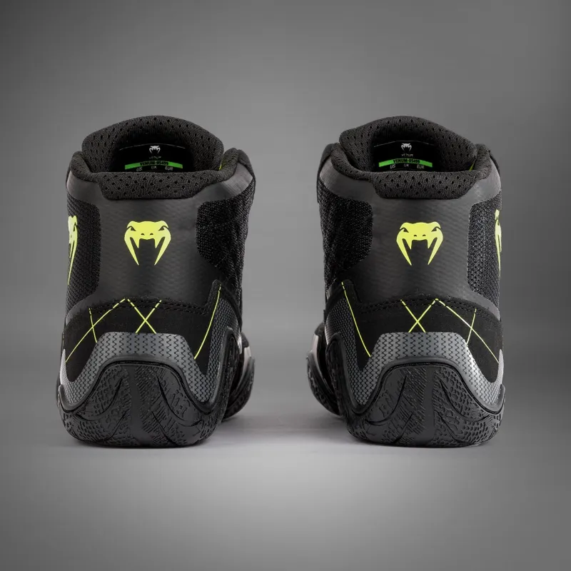 Venum Training Camp 4.0 Wrestling Shoes - Black/Neon Green - Image 5