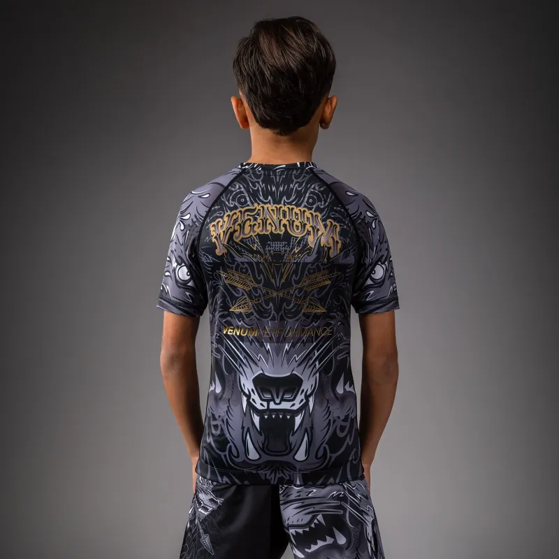 Venum Wolf Atak Kids Short Sleeve Rashguard - Black/Grey - Image 3