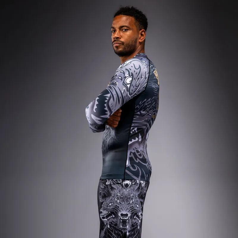 Venum Wolf Atak Long Sleeve Rashguard - Black/Grey - Image 4