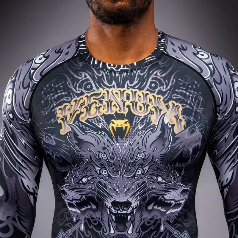 Venum Wolf Atak Long Sleeve Rashguard - Black/Grey - Image 5