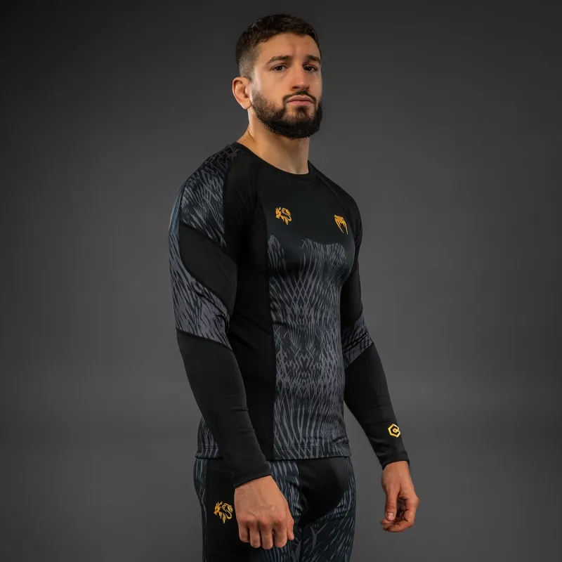 Venum x Chimaev Rashguards - Black/Grey - Image 3